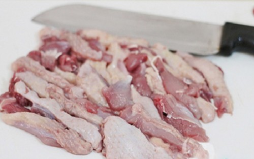 Hướng dẫn làm món thịt vịt xào dứa