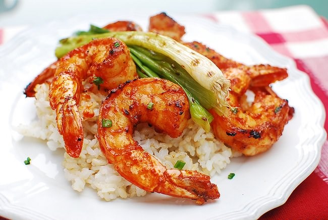 Bí quyết làm tôm rim thịt nạc dăm cho ngày mưa gió