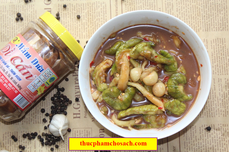 Đặc sản Mắm dưa Dì Cẩn của Đà Nẵng