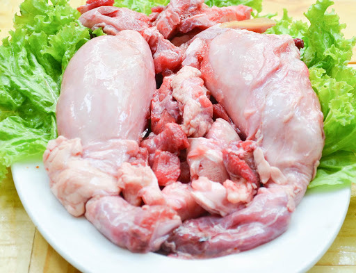 Hướng dẫn làm món ngẩu pín bò sốt vang ( dương vật bò )