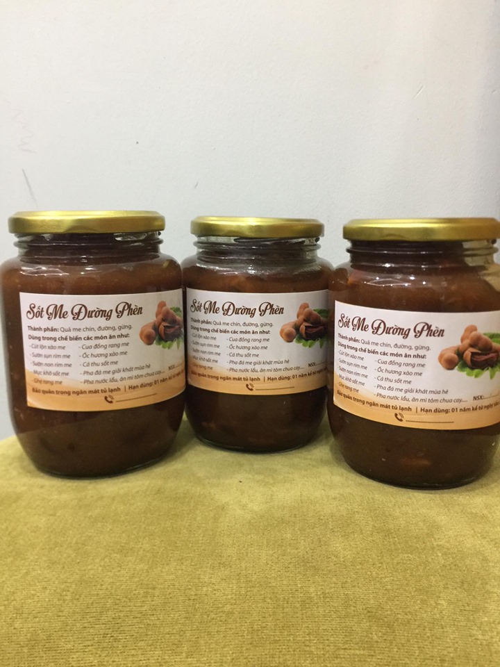 Sản phẩm được làm từ 3 thành phần chính là quả me chín, đường và gừng Sản phẩm được làm từ 3 thành phần chính là quả me chín, đường và gừng