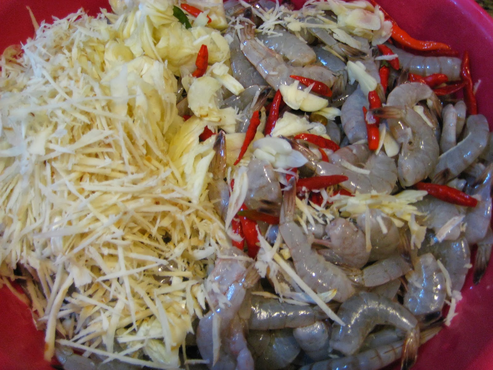 cách làm tôm chua Huế