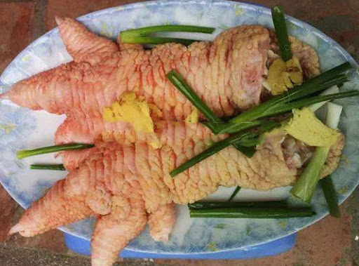Mách bạn cách chọn mua chân gà Đông Tảo ngon