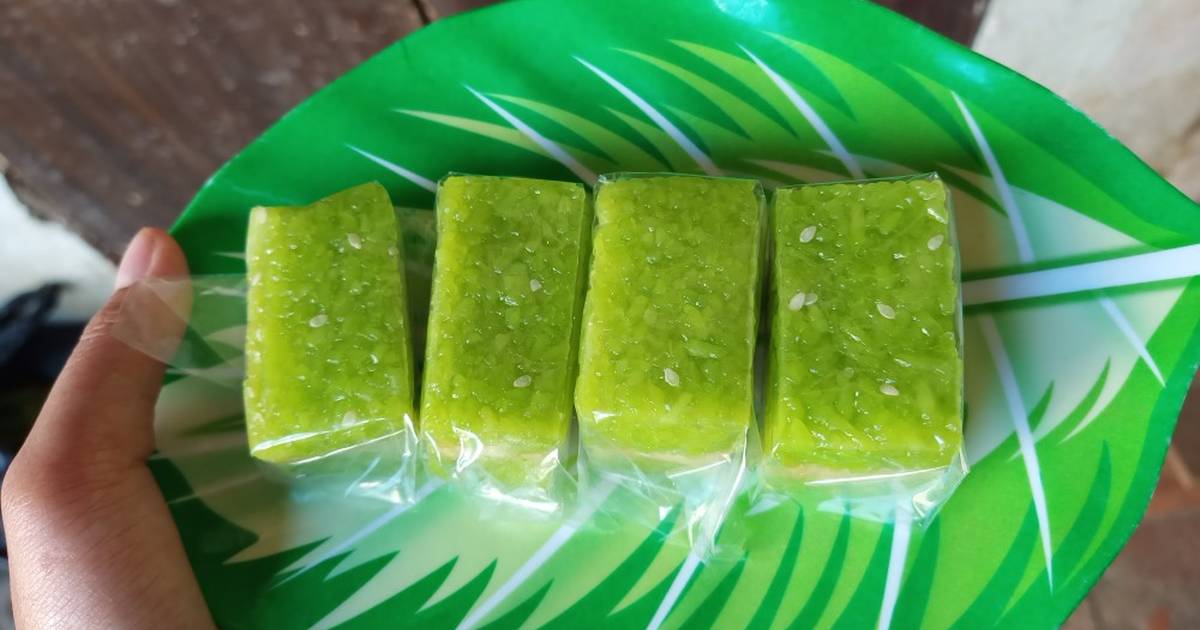 Đặc sản bánh cốm nổi tiếng Hà Nội