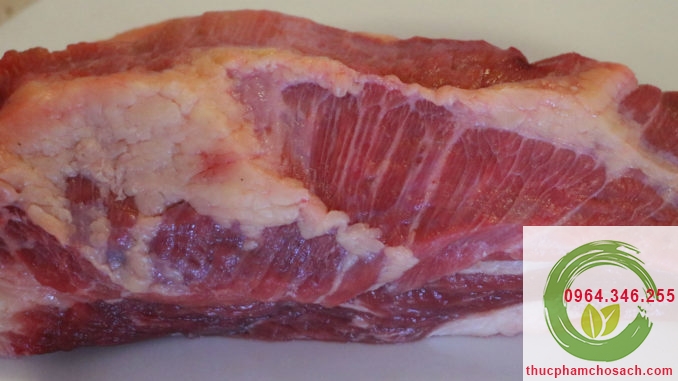 miếng thịt gầu bò