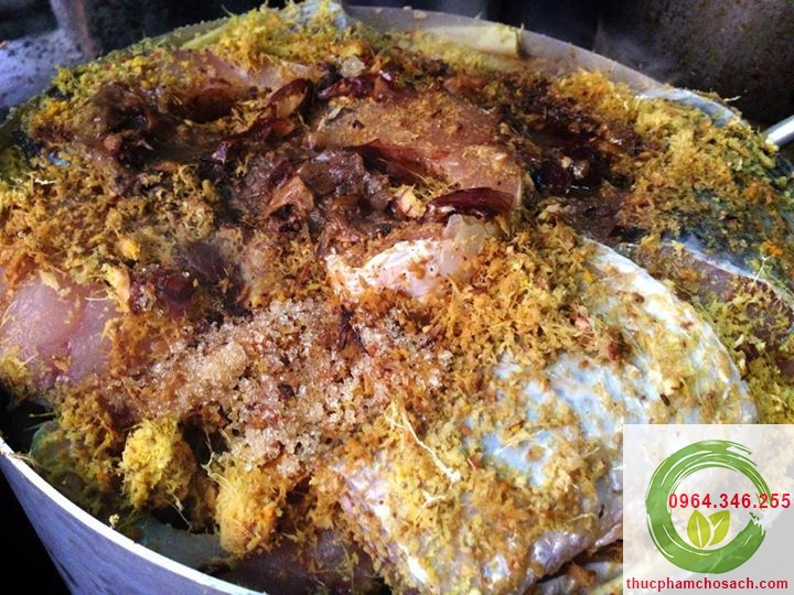 ướp cá trắm đen với giềng