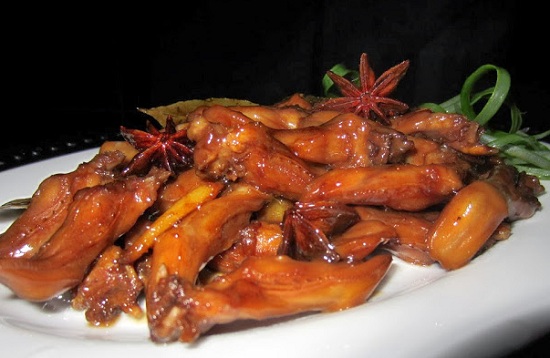 Học cách làm Lưỡi vịt phá lẩu 