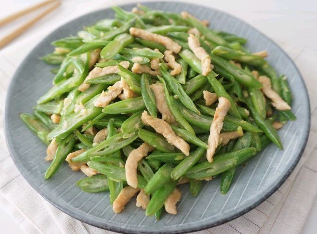 Đậu cô ve xào thịt nạc