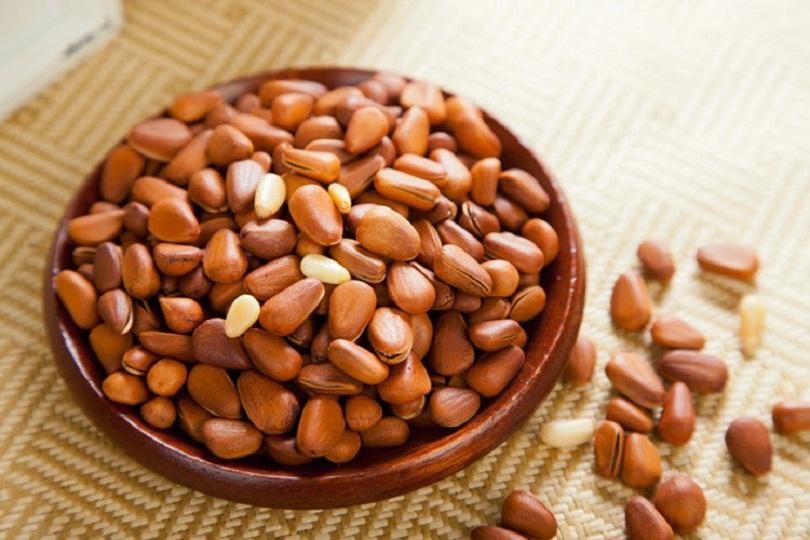 Những lợi ích của hạt thông với sức khỏe