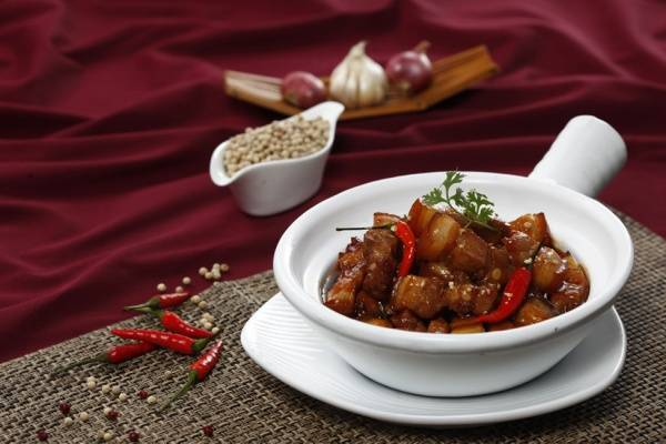 thịt kho tiêu hoàn thành