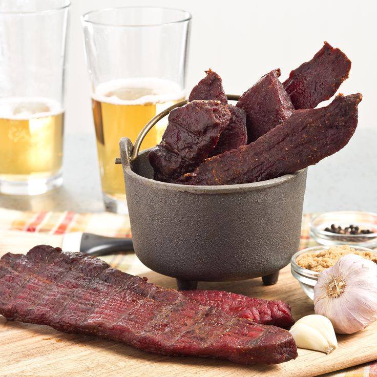 cửa hàng bán thịt bò lào gác bếp