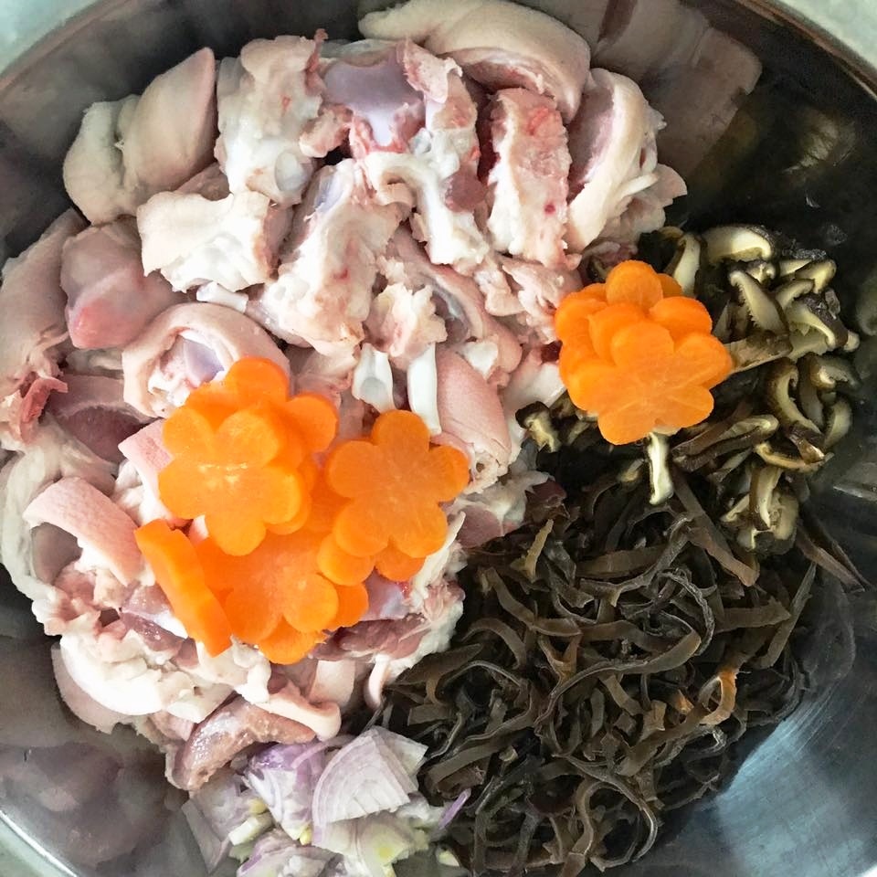 làm món thịt đông 