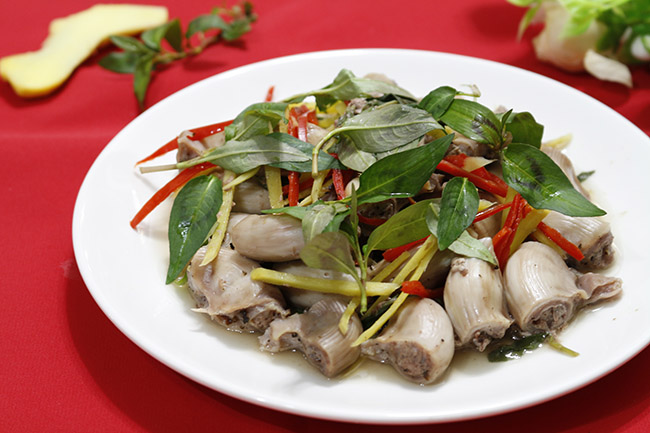 Đốn tim chồng yêu bằng những món ngon từ tràng lợn