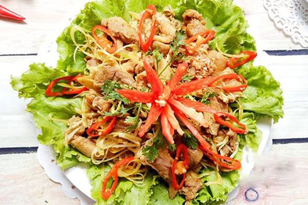 Hướng dẫn cách làm món vịt xào xả ớt cay cay cho bữa cơm